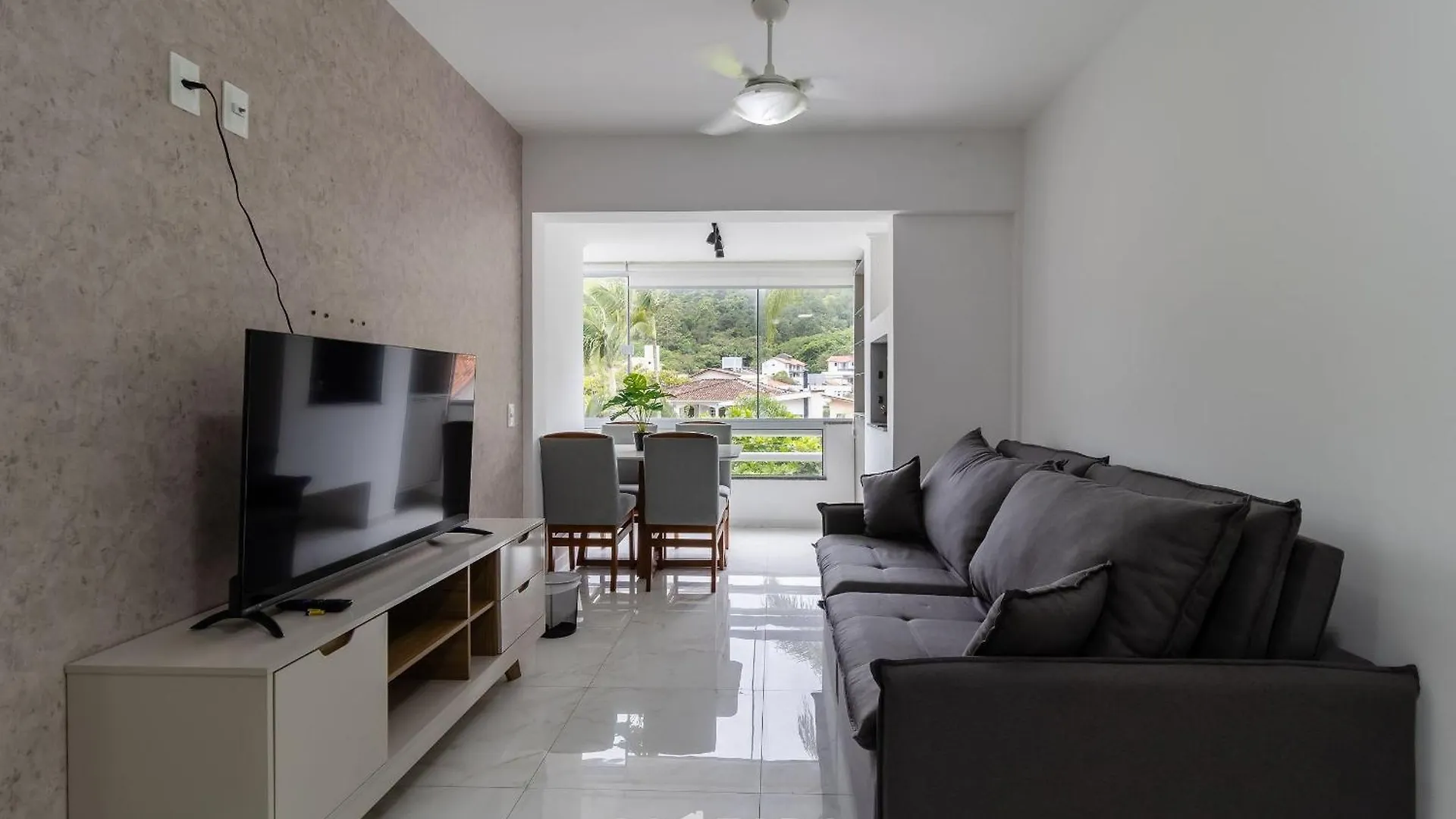 Apt A 2 Min A Pe Da Praia De Jurere - Jsr0101 Florianópolis