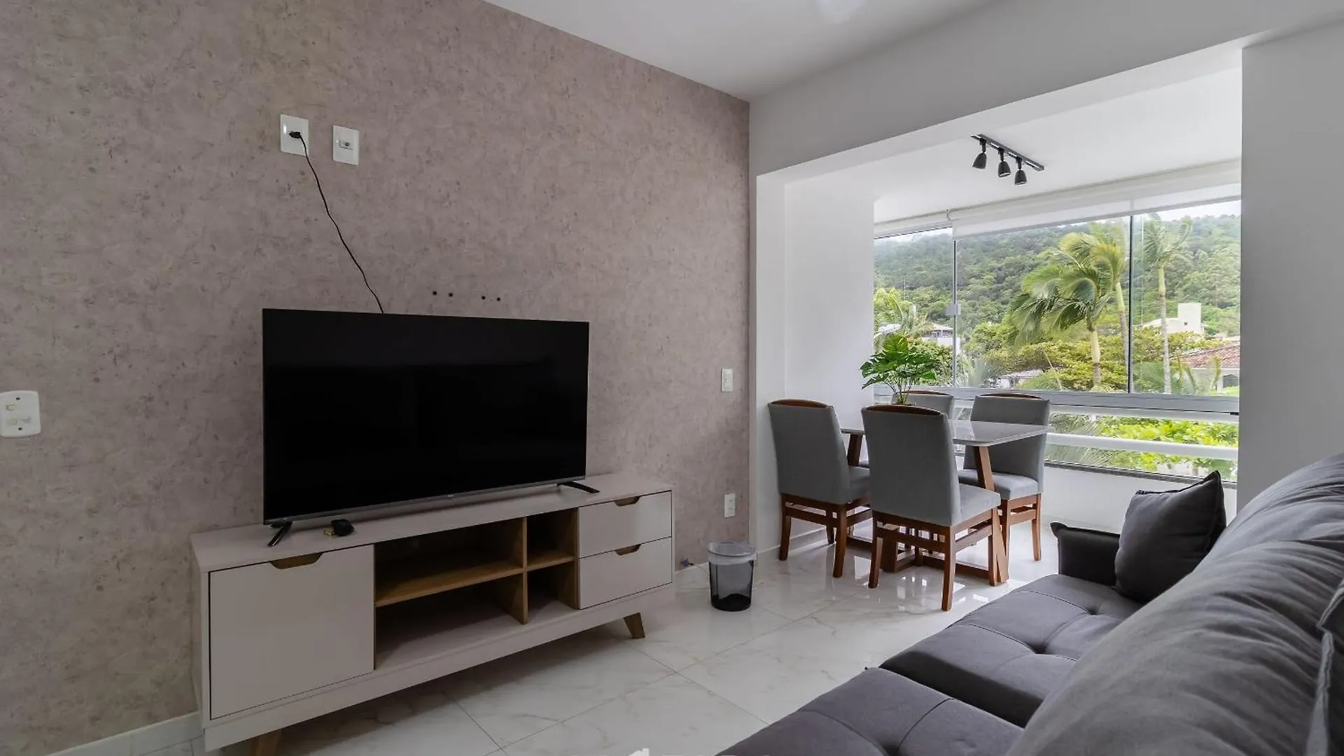 Apt A 2 Min A Pe Da Praia De Jurere - Jsr0101 Florianópolis 0*,  Brasil